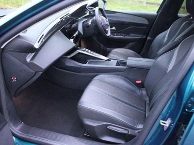 Blue Used 2024 Peugeot 308 Allure Hatchback | £19,169 (Fair price)