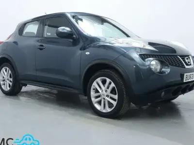 Używany Nissan Juke Acenta 117 KM (86 kW) 2013 Niebieski SUV