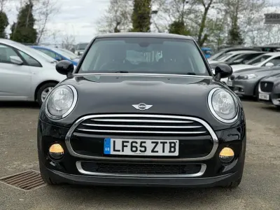 Usado Mini Cooper Hatch 136 CV (100 kW) 2016 Negro Utilitario