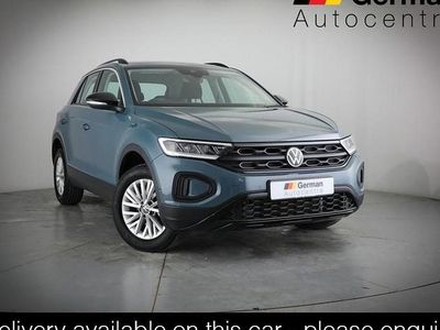 Used VW T-Roc Life 150 HP (110 kW) 2022 Blue SUV