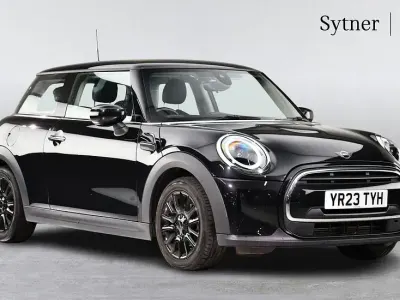 Used Mini Cooper Classic 134 HP (98 kW) 2023 Black Hatchback