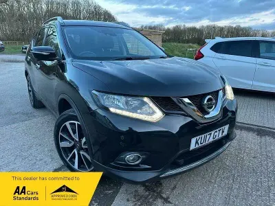 Used Nissan X-Trail N-Vision 130 HP (95 kW) 2017 Black SUV