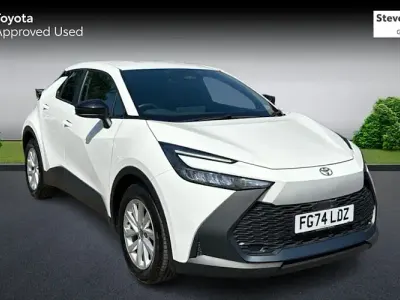 Used Toyota C-HR 140 HP (102 kW) 2026 SUV