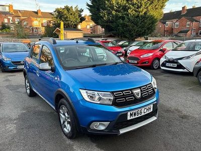 Blue Used 2016 Dacia Sandero Lauréate Hatchback | £4,695 (Fair price)