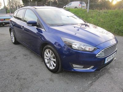 Used Ford Focus Titanium 120 HP (88 kW) 2015 Blue Hatchback