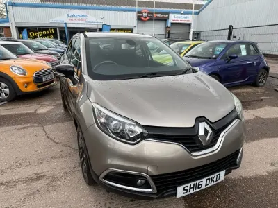 Used Renault Captur Dynamique 90 HP (66 kW) 2016 Beige SUV