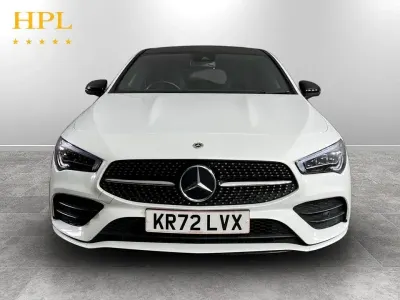 Usado Mercedes CLA220 Shooting Brake AMG line 190 HP (139 kW) 2022 Branco Carrinha