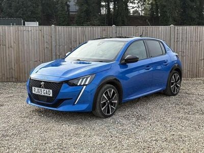 Peugeot e-208