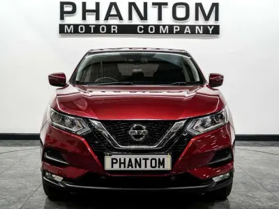 Used Nissan Qashqai Acenta Premium 140 HP (102 kW) 2019 Red SUV