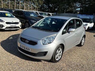 Used Kia Venga 125 HP (91 kW) 2011 Silver Hatchback