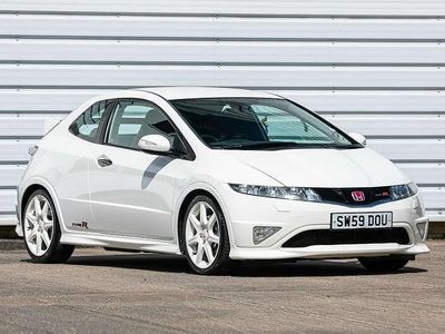 Begagnad Honda Civic Type R 198 HK (145 kW) 2009 Vit Halvkombi