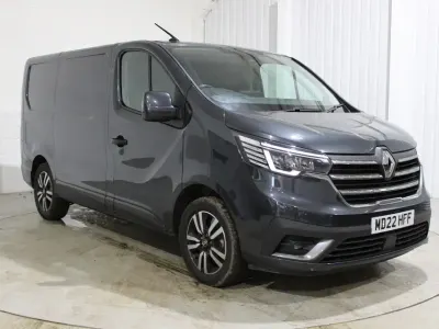 Used Renault Trafic 150 HP (110 kW) 2022 Grey