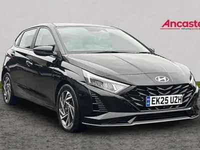 Used Hyundai i20 Advanced 99 HP (72 kW) 2025 Black Hatchback