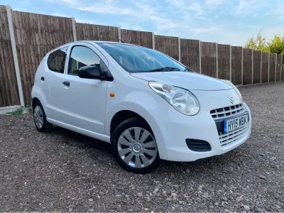 Used Suzuki Alto 68 HP (50 kW) 2015 White Hatchback