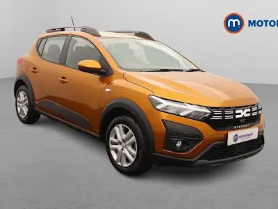 Used Dacia Sandero Expression 91 HP (66 kW) 2023 Orange Hatchback