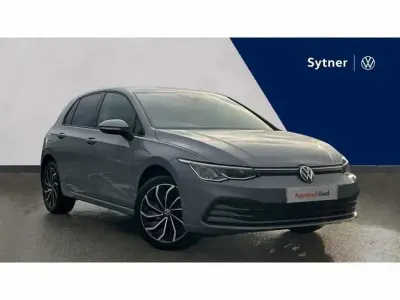 Używany VW Golf VIII 150 KM (110 kW) 2023