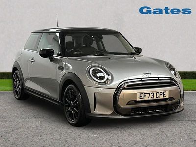 Begagnad Mini Cooper Classic 2023 Silver Halvkombi