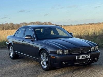 Grey Used 2008 Jaguar XJ Sovereign Sedan | £5,495 (Good price)