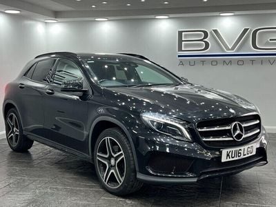 Mercedes GLA220