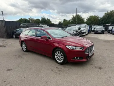 Used Ford Mondeo Zetec 160 HP (117 kW) 2015 Red Estate
