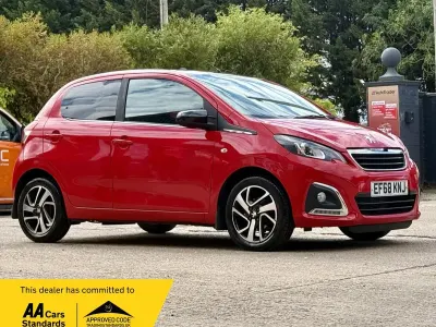Used Peugeot 108 Allure 70 HP (51 kW) 2018 Red Hatchback