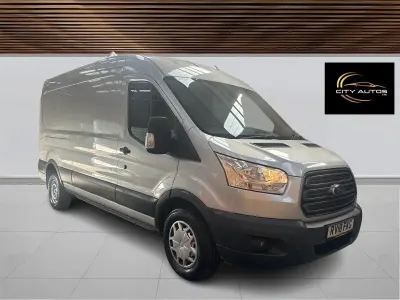 Używany Ford Transit 130 KM (95 kW) 2018 Srebrny Van