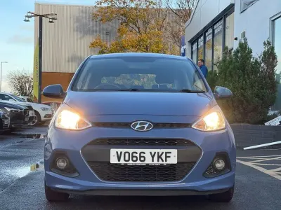 Used Hyundai i10 SE 87 HP (63 kW) 2016 Blue Hatchback