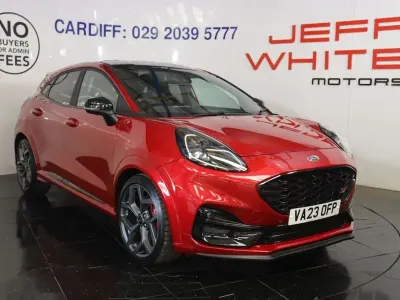 Used Ford Puma Performance Edition 200 HP (147 kW) 2023 Red SUV