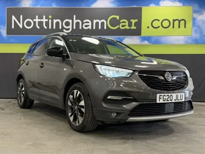Begagnad Vauxhall Grandland X SRi 130 HK (95 kW) 2020 Grå SUV
