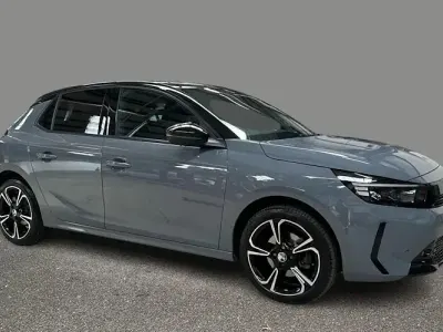 Begagnad Vauxhall Corsa Ultimate 131 HK (96 kW) 2024 Grå Halvkombi