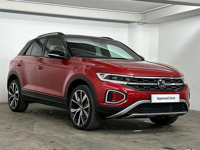 Used VW T-Roc Design 150 HP (110 kW) 2025 Red SUV