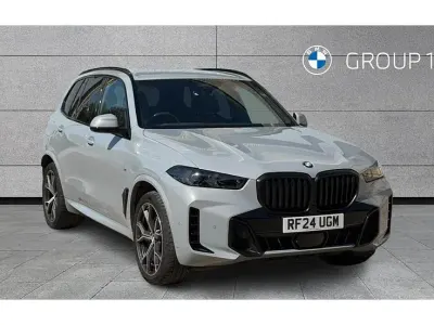 Używany BMW X5 M Sport 352 KM (258 kW) 2024 Szary SUV
