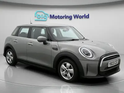 Used Mini Cooper Classic 134 HP (98 kW) 2022 Hatchback