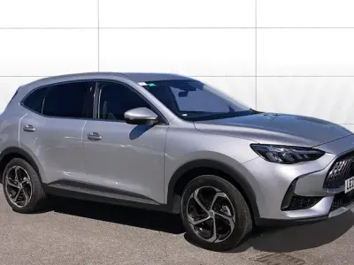 Usado MG HS Trophy 162 CV (119 kW) 2023 Plateado SUV