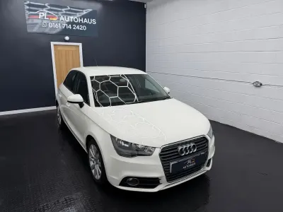 Used Audi A1 Sportback Sport 105 HP (77 kW) 2013 White Hatchback