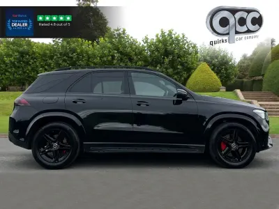 Käytetty Mercedes GLE300 AMG Line Premium 2020 Musta Katumaasturi