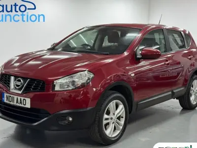 Begagnad Nissan Qashqai Acenta 117 HK (86 kW) 2011 Röd SUV