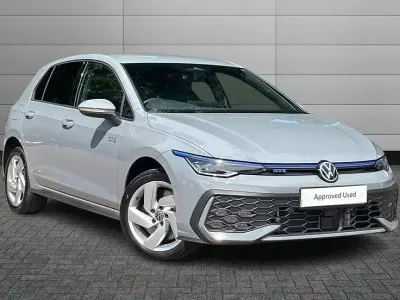 New VW Golf VIII GTE 272 HP (200 kW) 2025 Urano grey Hatchback