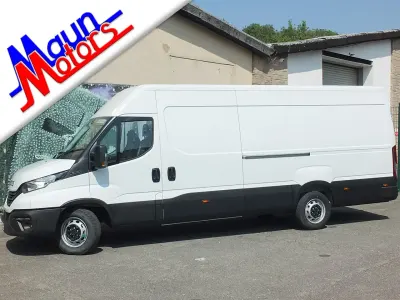 New Iveco Daily 136 HP (100 kW) 2025 White Van