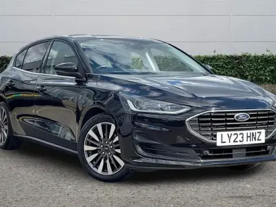 Usado Ford Focus Titanium X 125 HP (91 kW) 2023 Preto Citadino