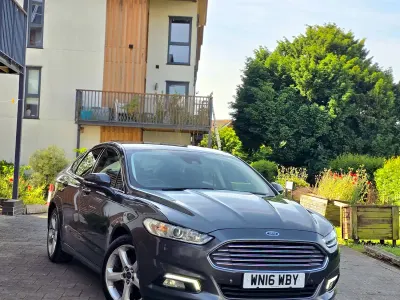 Used Ford Mondeo Titanium 150 HP (110 kW) 2016 Grey Hatchback