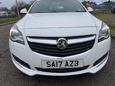 White Used 2017 Vauxhall Insignia SRi Hatchback | £5,199 (Good price)