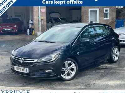 Used Vauxhall Astra SRi 150 HP (110 kW) 2018 Blue Hatchback