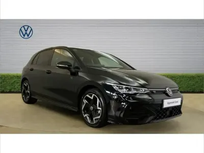 Used VW Golf VIII R-line 150 HP (110 kW) 2025 Black Hatchback