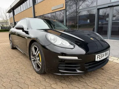 Usado Porsche Panamera 300 HP (220 kW) 2014 Preto Citadino
