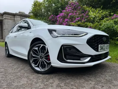 Used Ford Focus ST-Line 2022 White Estate