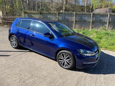 Used VW Golf VII SE 115 HP (84 kW) 2018 Blue Hatchback