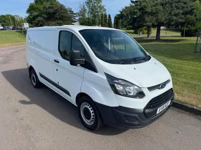 Usado Ford Transit Custom 105 HP (77 kW) 2018 Branco Van