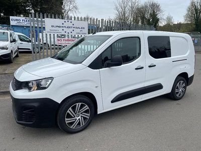 Used Peugeot Partner 100 HP (73 kW) 2020 White MPV