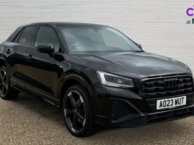 Usado Audi Q2 Black Edition 150 CV (110 kW) 2023 Negro SUV